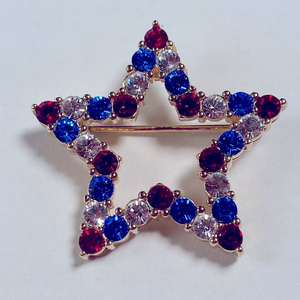 Joan Rivers Patriotic Gold Tone Brooch